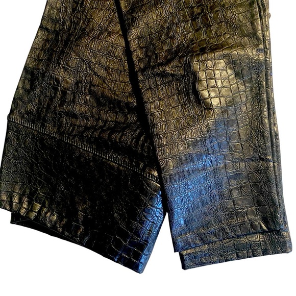 NWT 7 For All Mankind Croc Embossed Faux Leather Leggings in Black - Size L - Picture 11 of 15